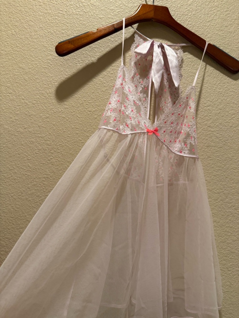 Victoria's Secret Sleepwear Women's Pink Mesh Babydoll Teddy Lace Nightie SzS - Picture 10 of 10
